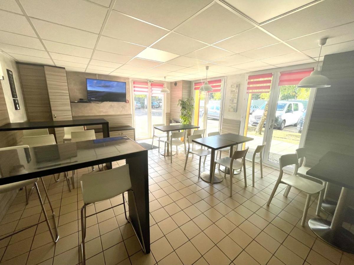 Hotel Du Triangle Talange Ngoại thất bức ảnh