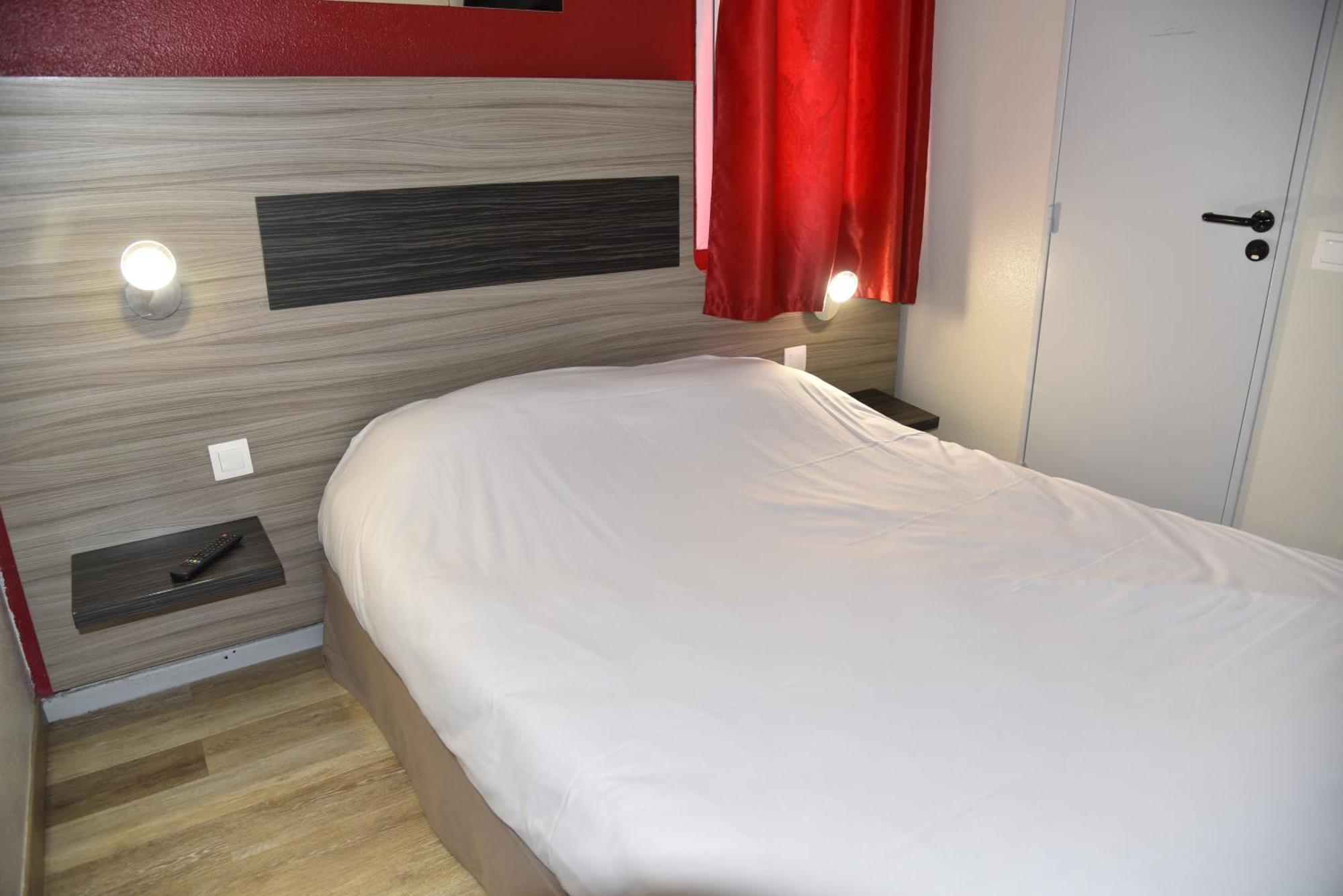 Hotel Du Triangle Talange Ngoại thất bức ảnh